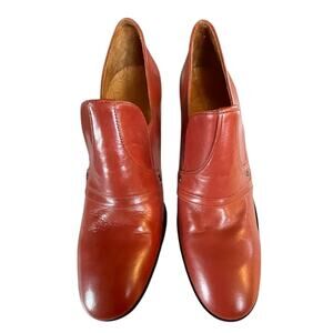 Chie Mihara Red Pumps